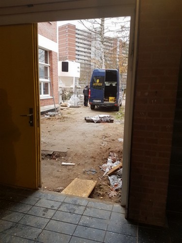 baustelle von innen nach aussen mit truck